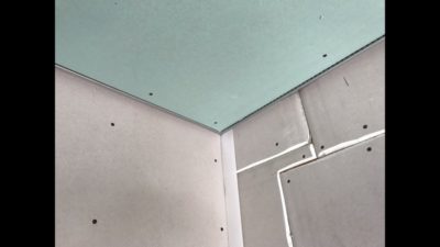 как заделать трещину на потолке из гипсокартона