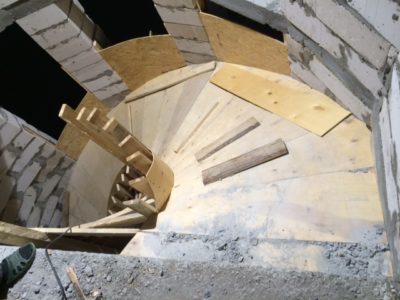 как сделать лестницу из бетона